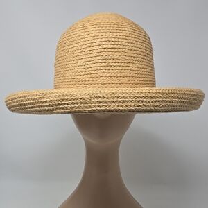 DONEWELL Elegant Tan Straw Hat